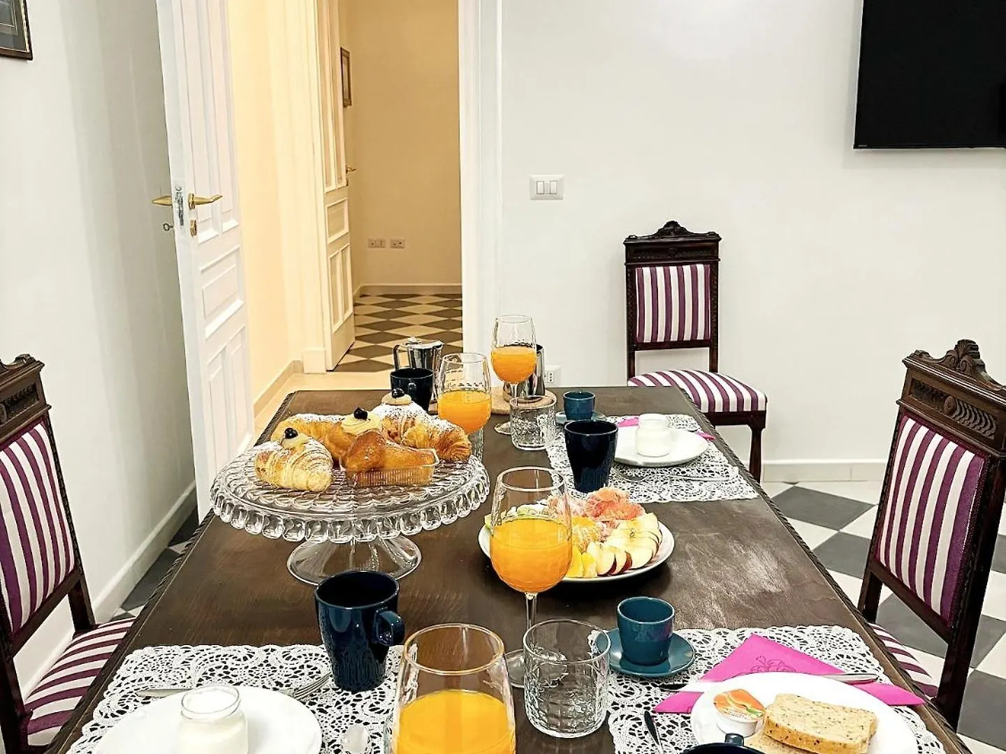 Apartament Quid Juris 28 - Santa Lucia Neapol